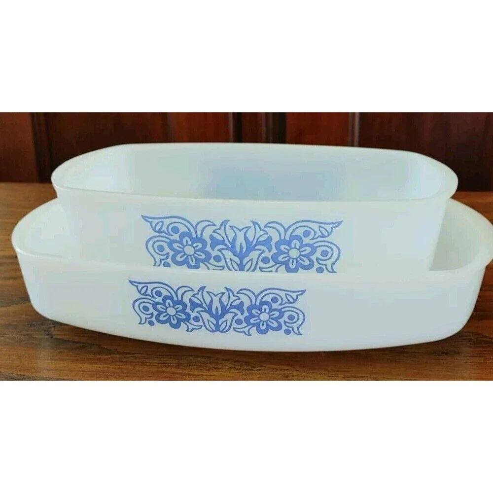 VTG Anchor Hocking Fire King Blue Tulip Scroll 'Oven Safe' Milk Glass Pan Set/2
